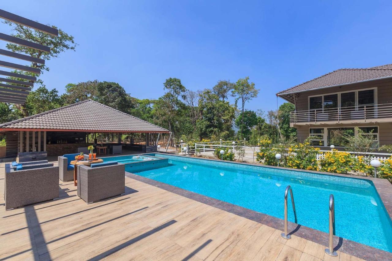 Coffee & Mist Luxury Villa- Comp Breakfast, Pool, Lounge, And Coffee Estate By Stayvista Madikeri Exterior foto